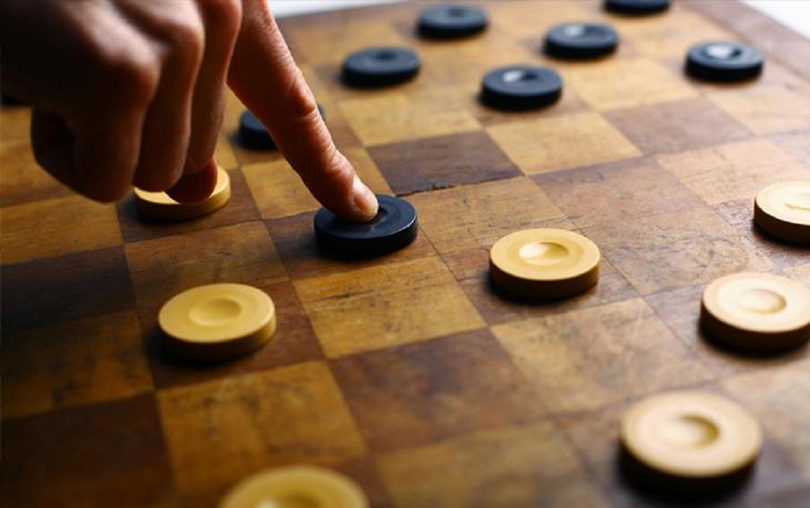 Master Strategy and Outwit Your Opponent with Checkers Cool Math Games